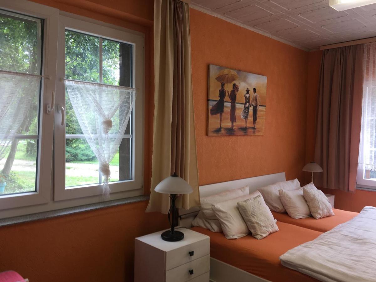 Ferienwohnung Rosi Stoppa ブルク エクステリア 写真